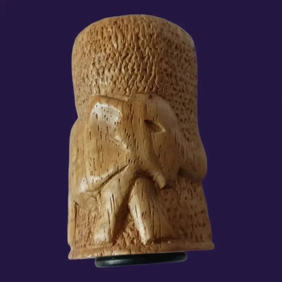 Mid century rustic salt & pepper shakers - Picture 3 of 7